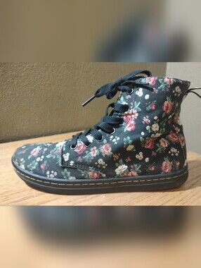 DOC DR. MARTENS Women's Size 8 Hackney Canvas Boots Black Floral